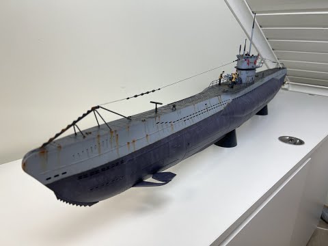 DKM U-Boat Type VIIC U-552 1/48スケール Finished Trumpeter DKM U-Boat Type VIIc U-552 1/48 Scale - YouTube