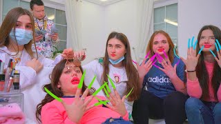 👄Diana a přátelé si OTEVŘELI VLASTNÍ KOSMETICKÝ SALON | Dobrodružství teenagerů pokračují