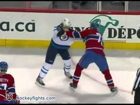 Chris Thorburn vs Hal Gill Jan 4, 2012