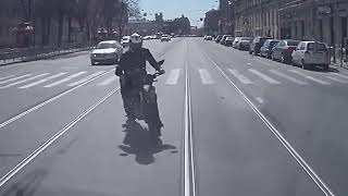 Водятлы на мотоциклах, приколы на дорогах 2017 Водятлы на мотоциклах, приколы на дорогах 2017