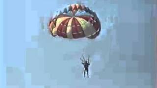 Padobran Jak Gliser Veliko Uživanje