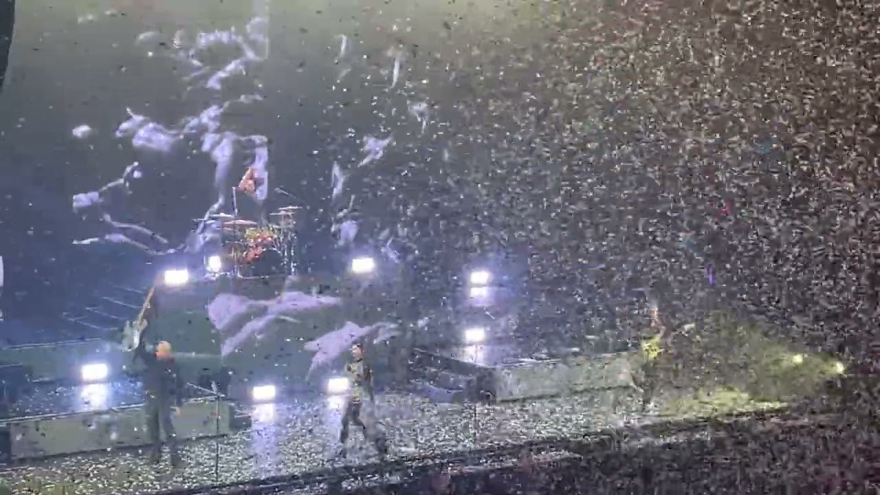 Ending of Spiritbox Concert on 4.19.25