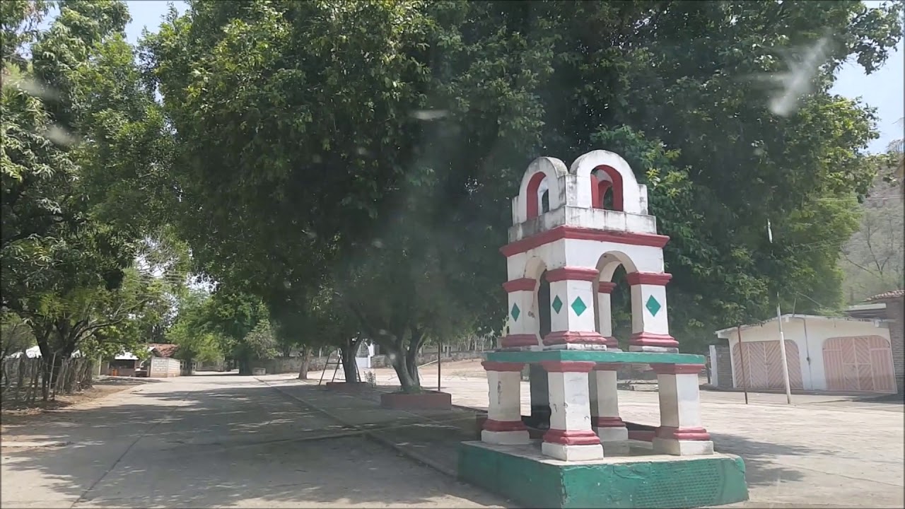 Otlatepec, Agua del Padre, Guerrero  Junio 2016
