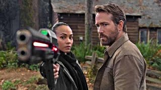 بيرجع من سنه ٢٠٥٠ لسنه ٢٠٢٢ وبيقابل نفسه وهو طفل عشان ينقذ مراته من الموت The Adam Project