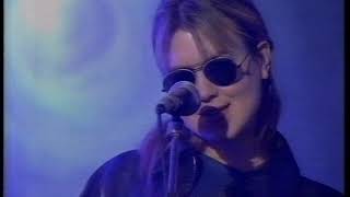 Juliana Hatfield Three   1993 12 20   Live 2 tracks @ The Beat