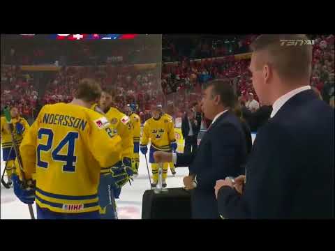 Sweden Player (Lias Andersson) Throws Silver Medal Into The Crowd - 2018 World Juniors