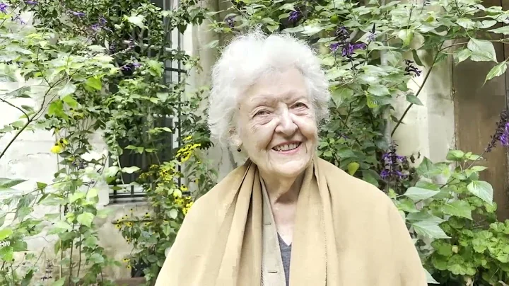 Sheila Hicks (artist) - When Sheila's teacher was ...