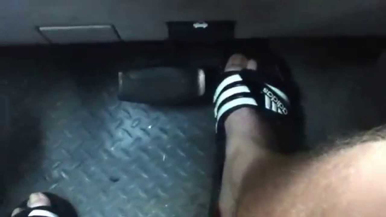 adidas adissage slides hurt feet