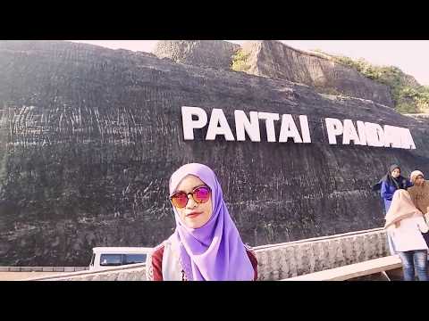 This is my hijab traveler😍Pandawa Beach😊Baliii😄 This is my hijab traveler😍Pandawa Beach😊Baliii😄