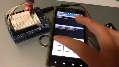 Control arduino by phone through bluetooth
