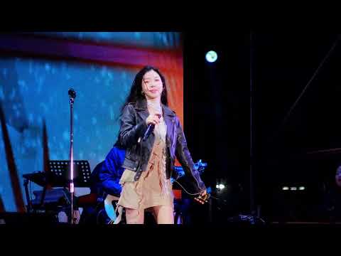 2025.10.19 매들리 메들리(MADLY MEDLEY) '태연(TAEYEON) - Rain'