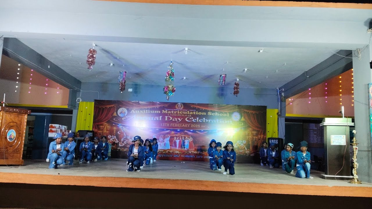 ☁️ Megam Karukuthu Song Dance | Stunning Dance Performance by our school kids