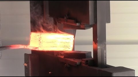 Pattern Welded Fantasy Viking Sword and Seax part 1: making the steel