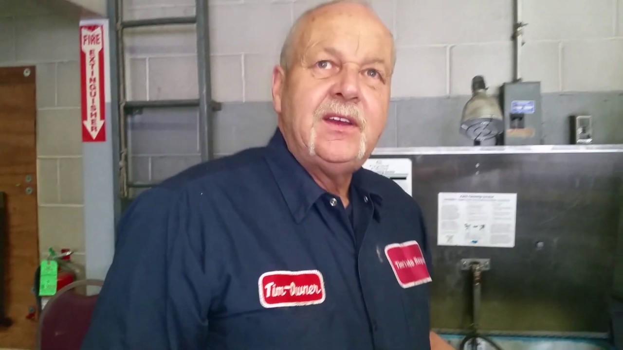 TIM'S AUTO REPAIR GM 2.4 ECOTEC PCV VALVE TUBE PROBLEMS YouTube