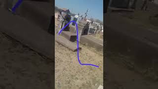 Nenito caminando cementerio de las palmas chaco