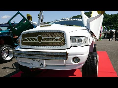 成金ピックアップトラック 黄金のダッジ ラム Japanese Custom Cars Dodge Ram Youtube