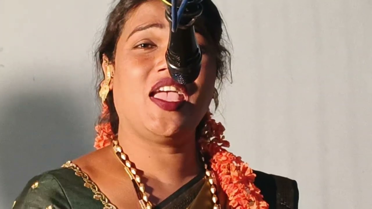 ಹಂಪಿ ಉತ್ಸವದಲ್ಲಿ ಹಕ್ಕ ಬುಕ್ಕರ ಕಲಾ ಟ್ರಸ್ಟ್ ವತಿಯಿಂದ ಶ್ರೀ ರೇಣುಕಾ ಮಹಾತ್ಮೆ ಬಯಲಾಟ ಪ್ರದರ್ಶನ 