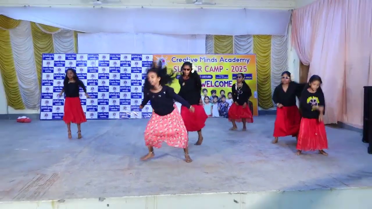 Erra erra rumal katti song by kids at Creative Minds Academy jaggayyapeta annual day celebrations 