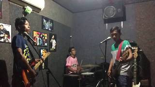 Download lagu NTRL Pertempuran Hati (cover)