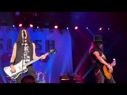 Slash Feat. Myles Kennedy x The Conspirators - Bad Apples