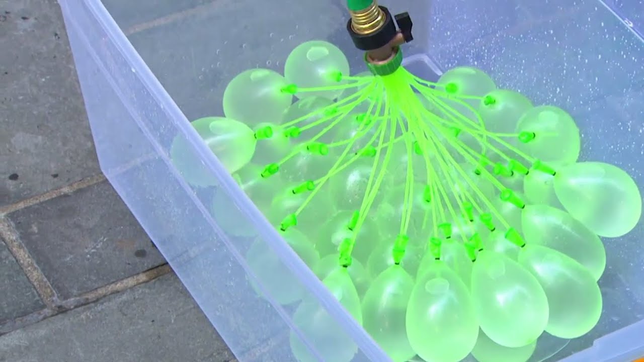 Voorwoord volwassen capsule How To Fill 100 Water Balloons In 1 Minute | TODAY - YouTube