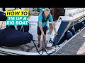 Comment amarrer un bateau  amarrer un yacht  moteur  flybridge de 60 pieds  bateau  moteur et yachting