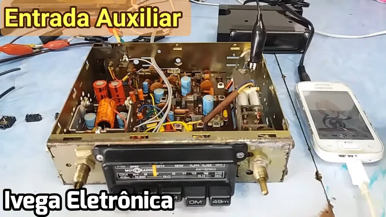 Entrada auxiliar Motoradio ARS-M31, para ligar receptor de Bluetooth ou celular