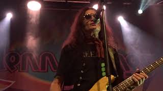 Glenn Hughes - You Keep On Moving