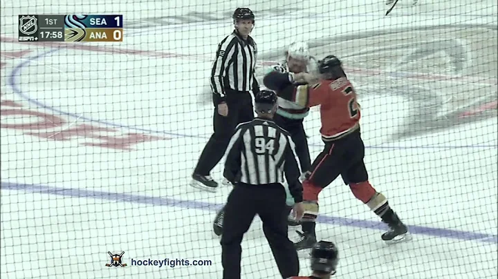 Jamie Oleksiak vs Nicolas Deslauriers Feb 11, 2022