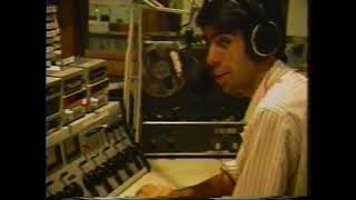 Phlash Phelps Starts a Cart Machine with a Rubber Band!!
My buddy Phlash Phelps activates a cart machine with a rubber band!! From 1990. Phlash was at WKMZ-Martinsburg, W.V. Phlash Phelps Starts a Cart Machine with a Rubber Band!!
