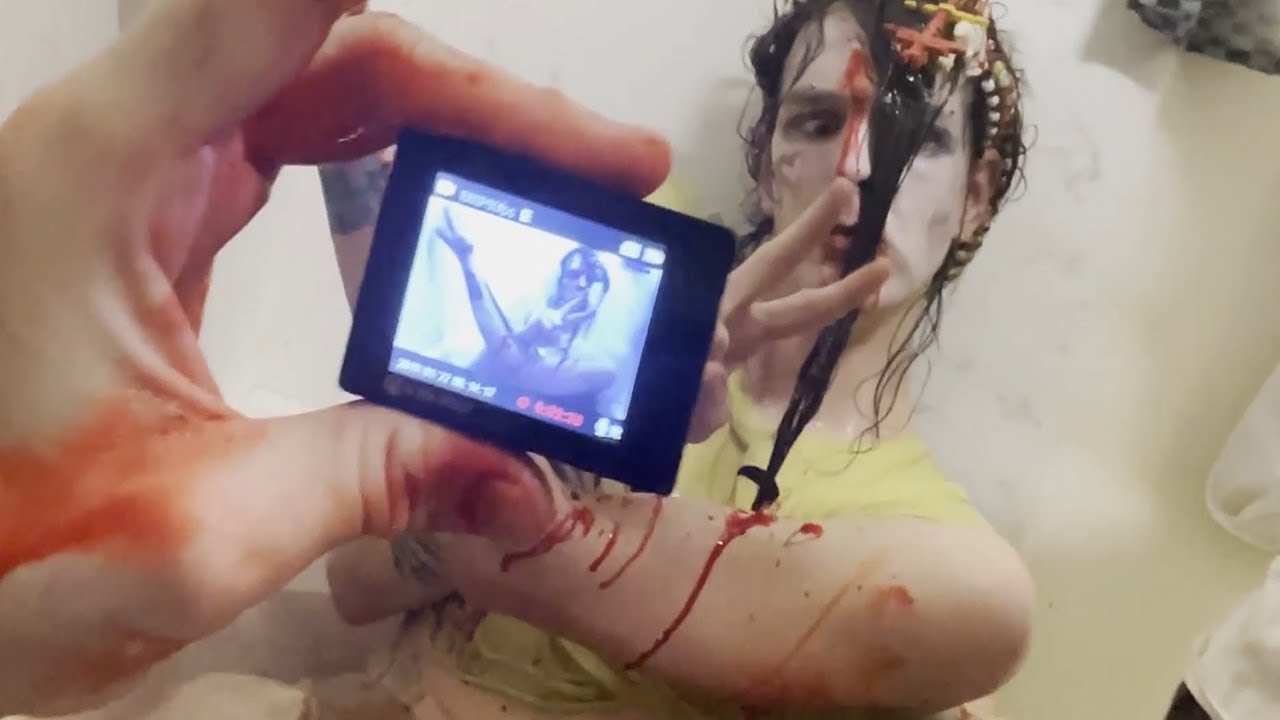 Evanora:Unlimited - Age of Information (feat. Taraneh & Ivy Knight)