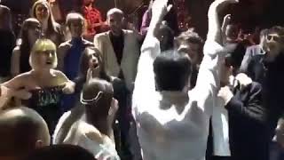 زفاف هازال كايا ورقص شاتاي اولسوي