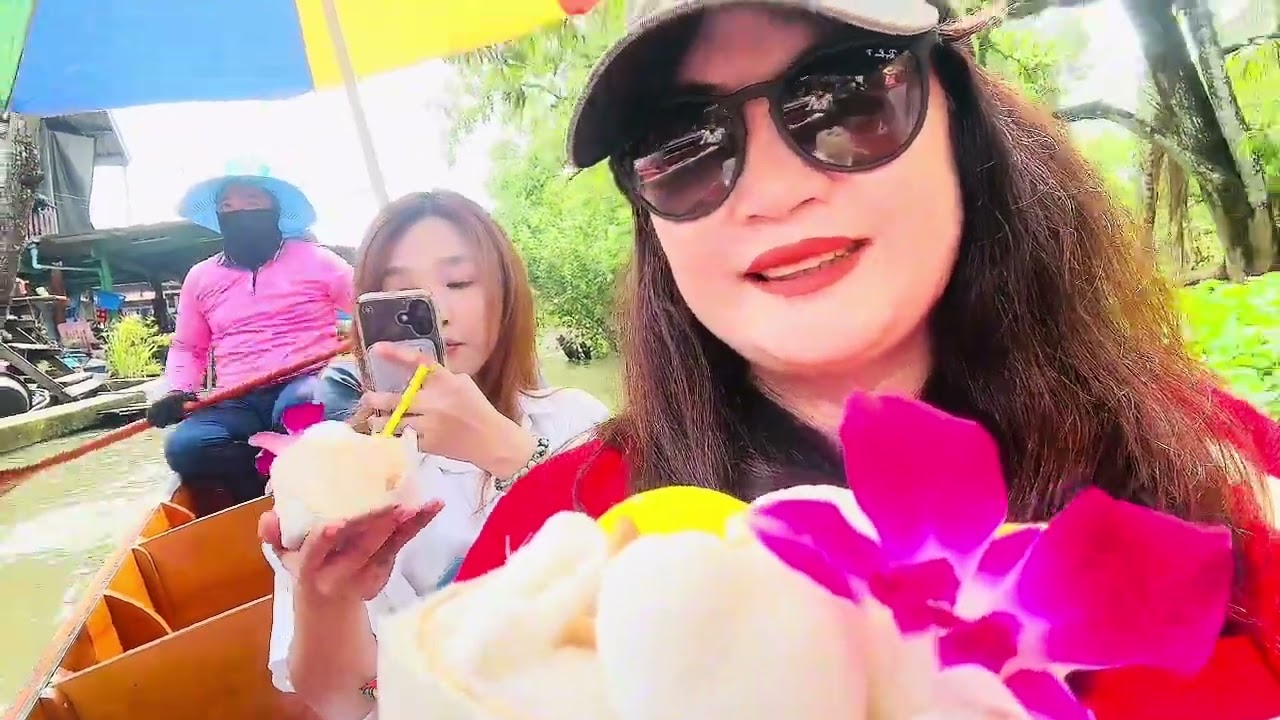 Floating Market in Thailand 