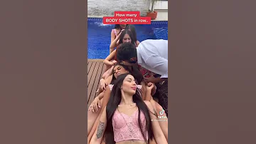 لب چوشی با دختران Kissing With Girls 