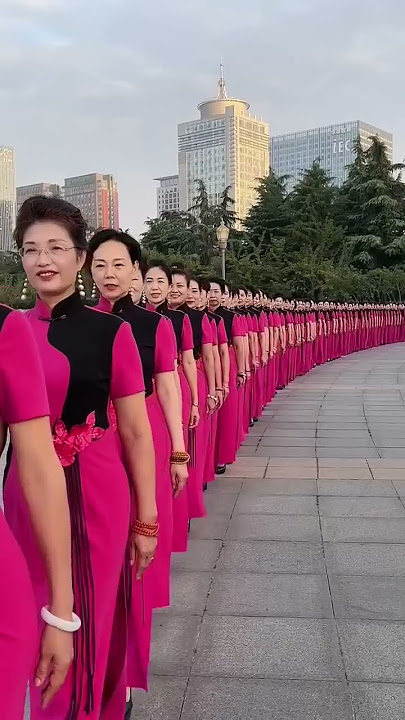 walking in line so beautiful