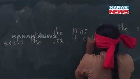 Mangaluru Girl Adi Swaroopa Creates World Record By Simultaneously Writing In Both Hands