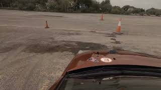 How to do a handbrake turn 180 right