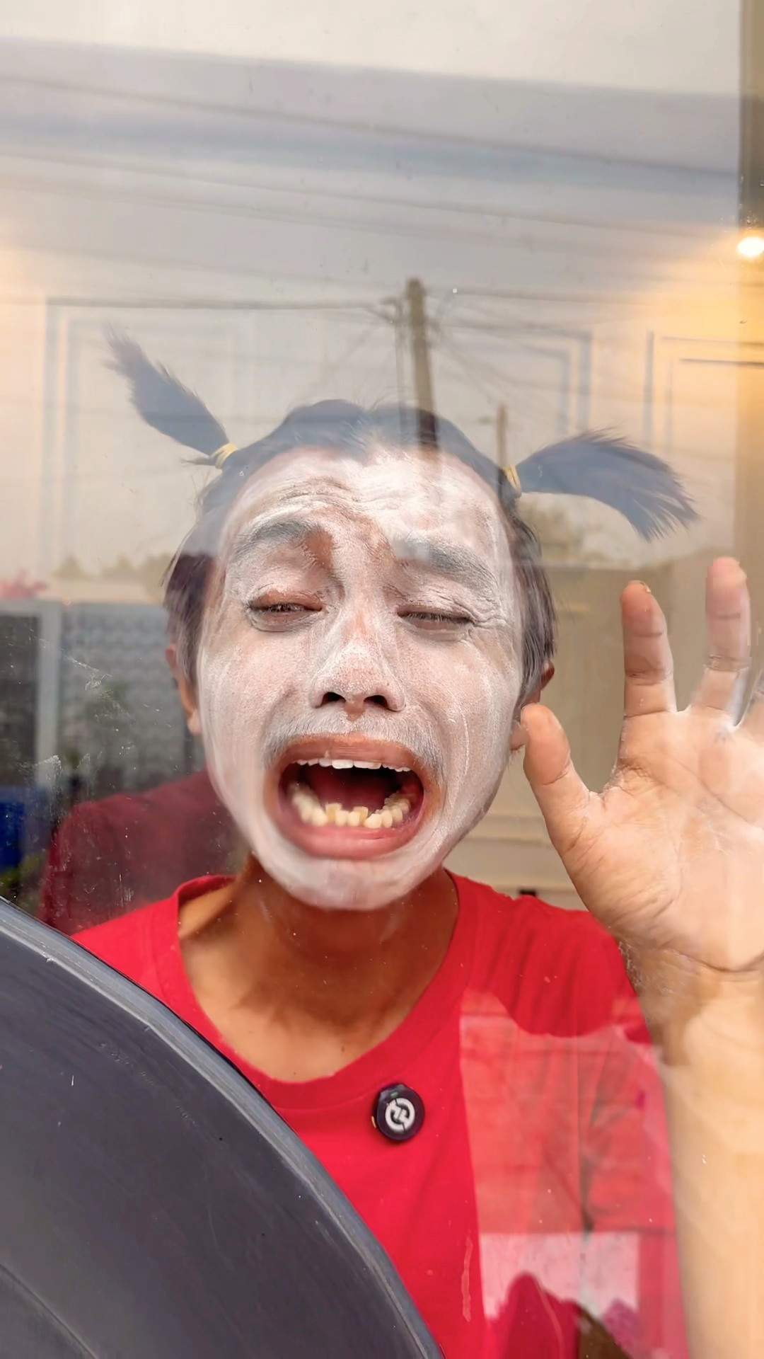 Kenapa Bego Menangis ?
