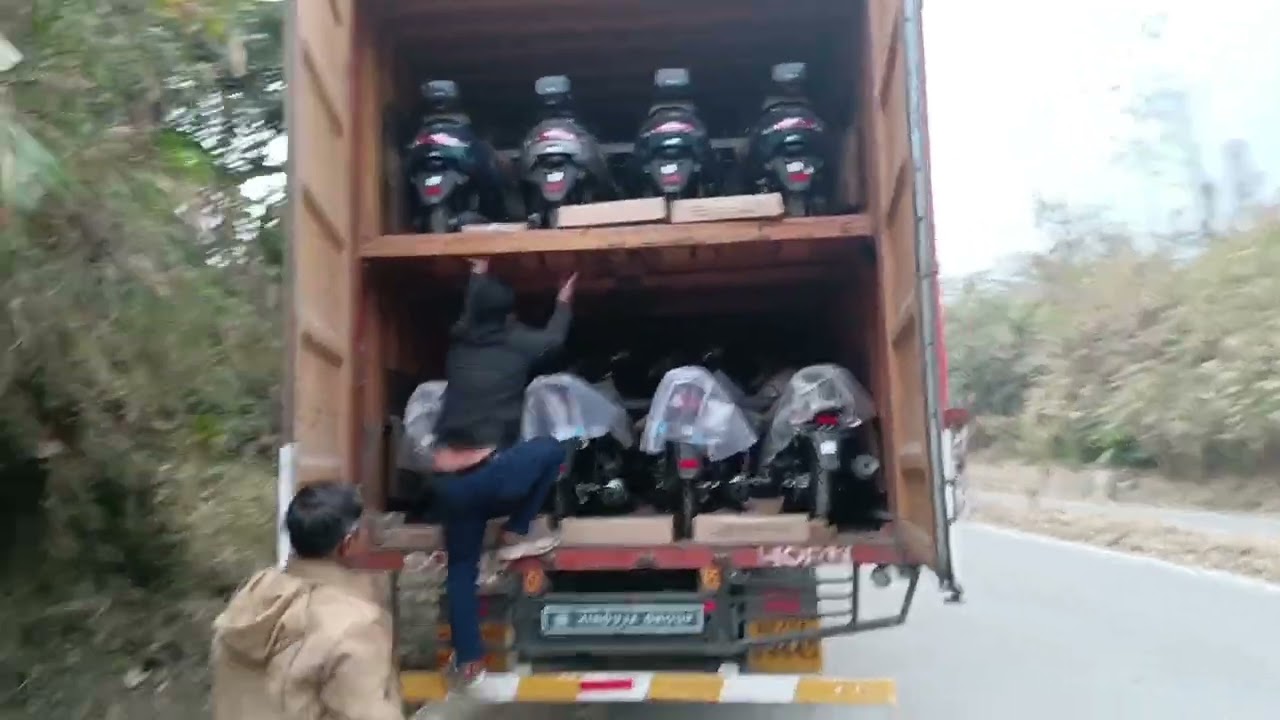 नौगांव टू सिलचर रोड व्यू लाइव असम