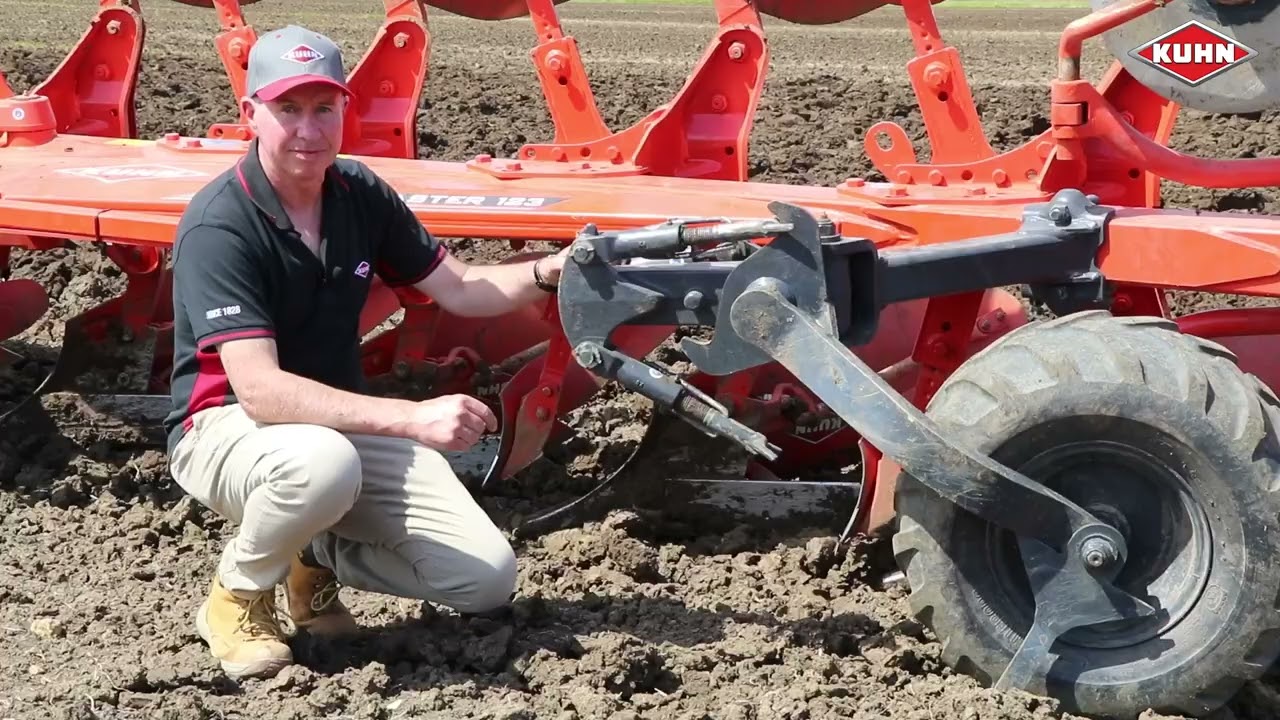Walk around the Multi Master 123 - KUHN