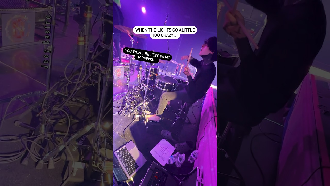 Ver YOU WONT BELIEVE WHAT HAPPENS……. (I can’t see… literally) Joey Castro LIVE Drum Cam 2024 no YouTube Ver YOU WONT BELIEVE WHAT HAPPENS……. (I can’t see… literally) Joey Castro LIVE Drum Cam 2024 no YouTube