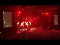 Avril lavigne live from paris znith 04122023