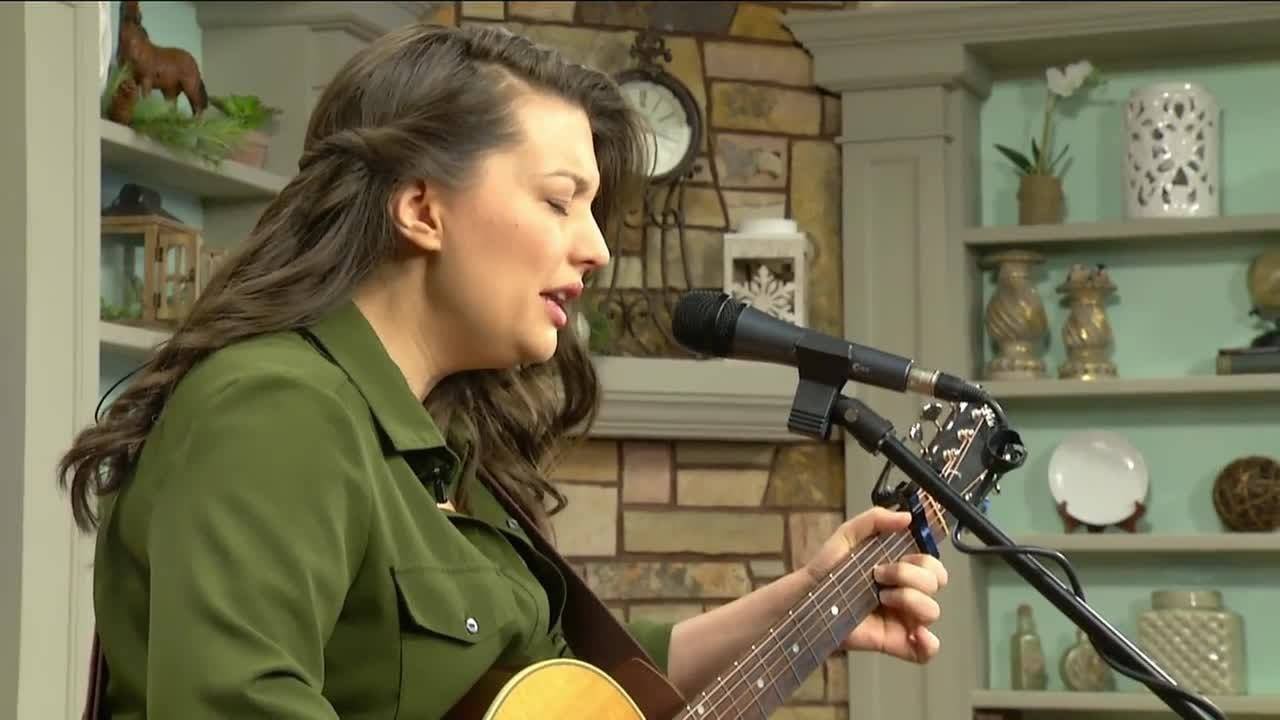 Daytime Stage:  Amy Andrews