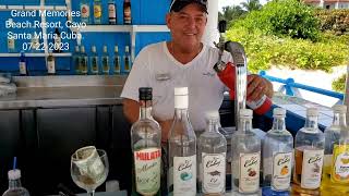 Cayo Santa Maria Cuba,  Grand Memories Resort, Beach Bar.