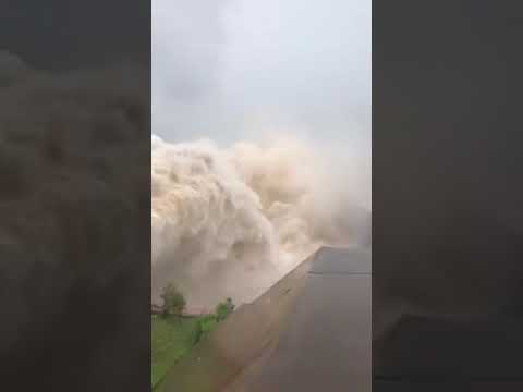 LA FURIA DE LA NATURALEZA ES INPRESIONANTE