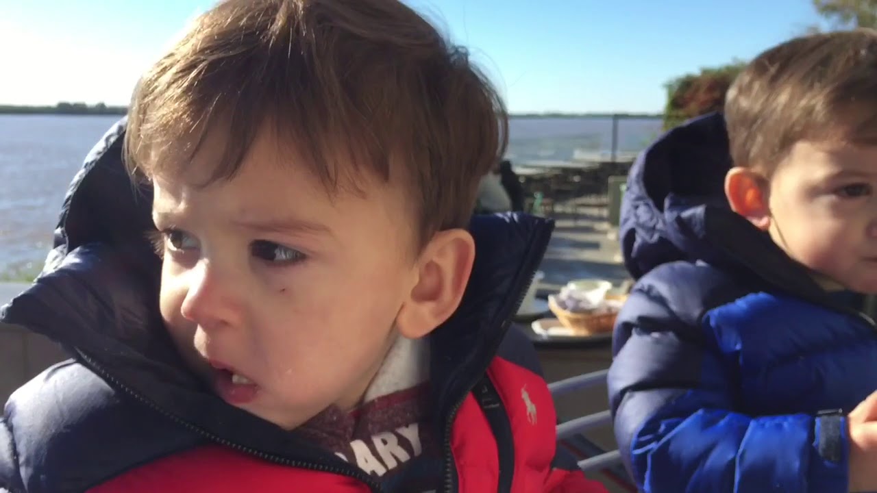Gemelos Reinwald - Día del padre camera iphone 8 plus apk