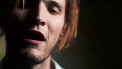 Red Hot Chili Peppers - Dark Necessities [Official Music Video]