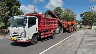 ‼️MESIN PENGERUKAN ASPAL JALAN  ‼️EXAVATOR KOBELCO SAKAI ER 501F