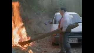 Funny (Weird) Japanese Commercial