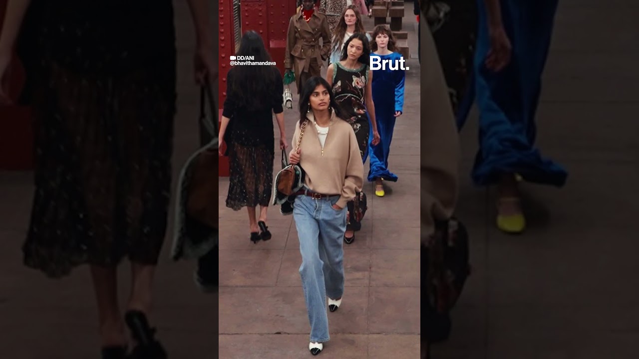 From Indian CEOs to a model, Emmanuel Macron brought them all to highlight India’s rise. 🎥: DD/ANI